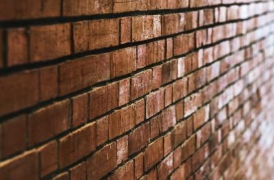 What Are The Precautions For Buying And Using Cement Brick Machine