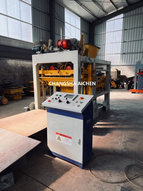 Aichen Industry Launches Cost-Effective QT4-25B Hollow Block Making Machine