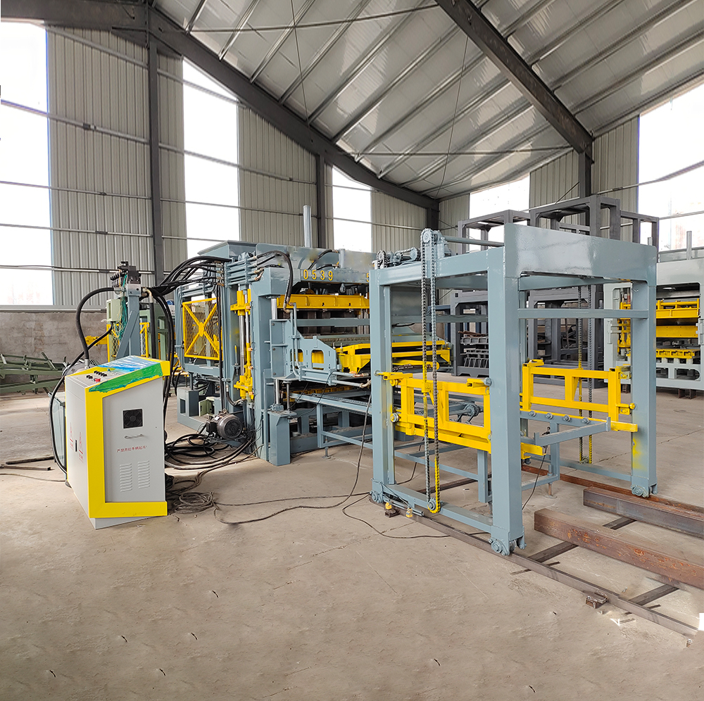 concrete making machine.jpg