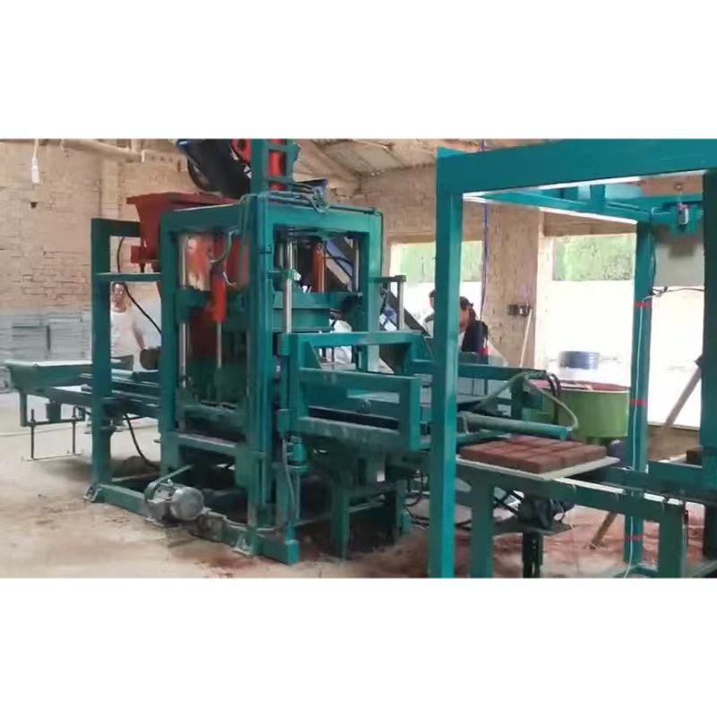 https://www.blockmachines.net/fr/news/why-the-qt3-20-cement-paver-block-making-machine-is-a-smart-investment-for-your-construction-business/