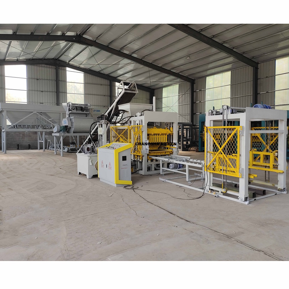 Hydraulic Cement Block Making Machine: Fully Automatic QT4-16 Model