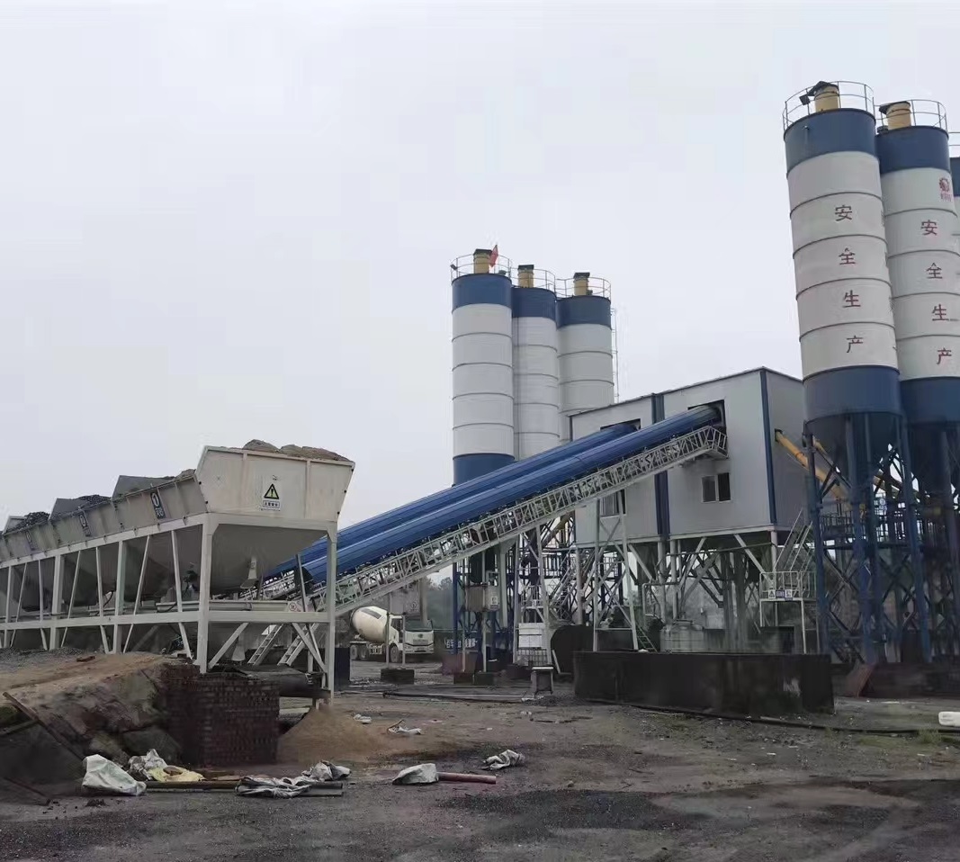 HZS60 Concrete Mixing Plant batch plant for sale