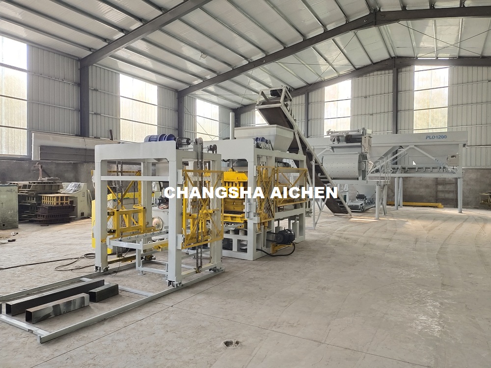 paver maker machine