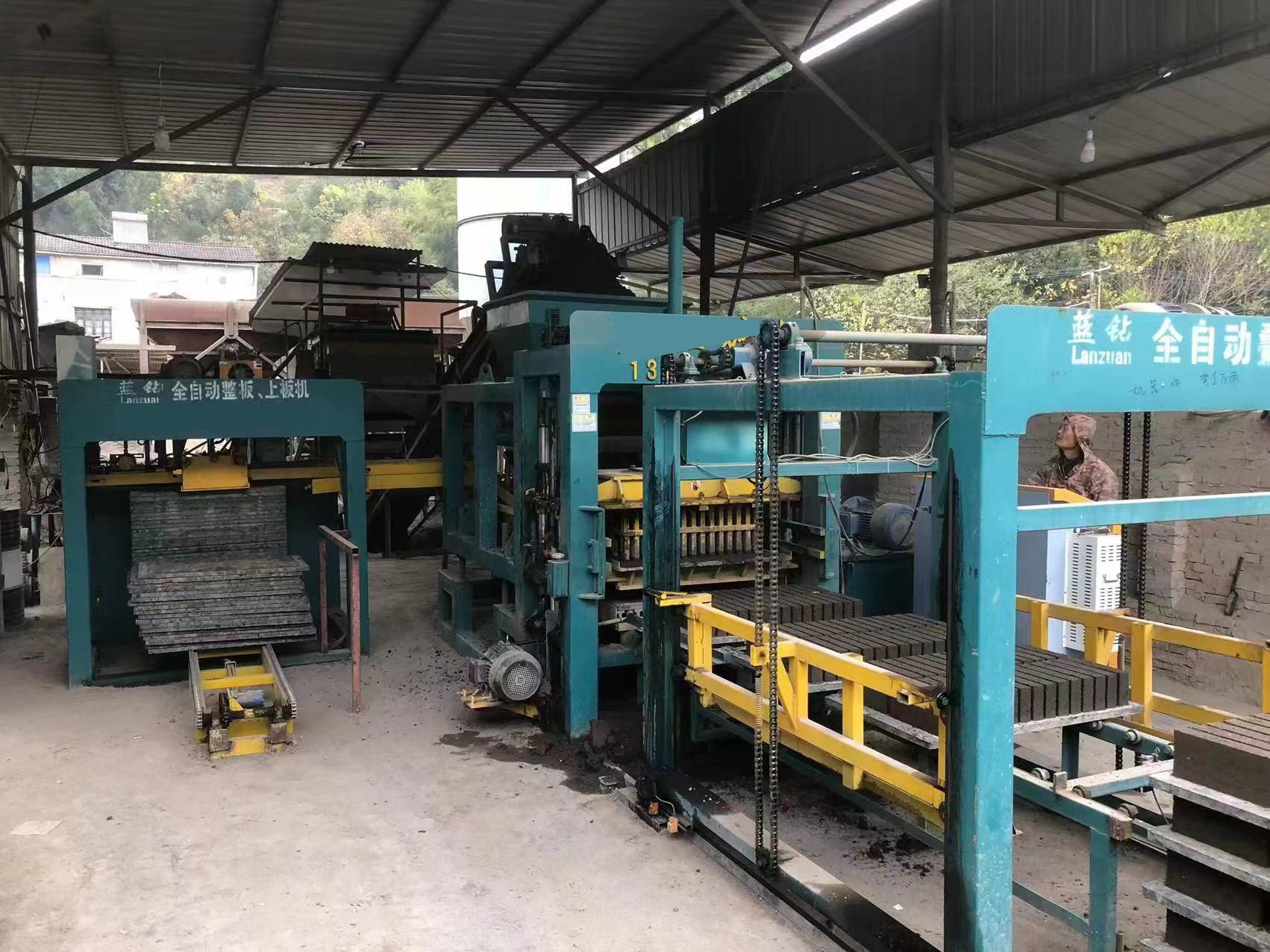paver tiles making machine